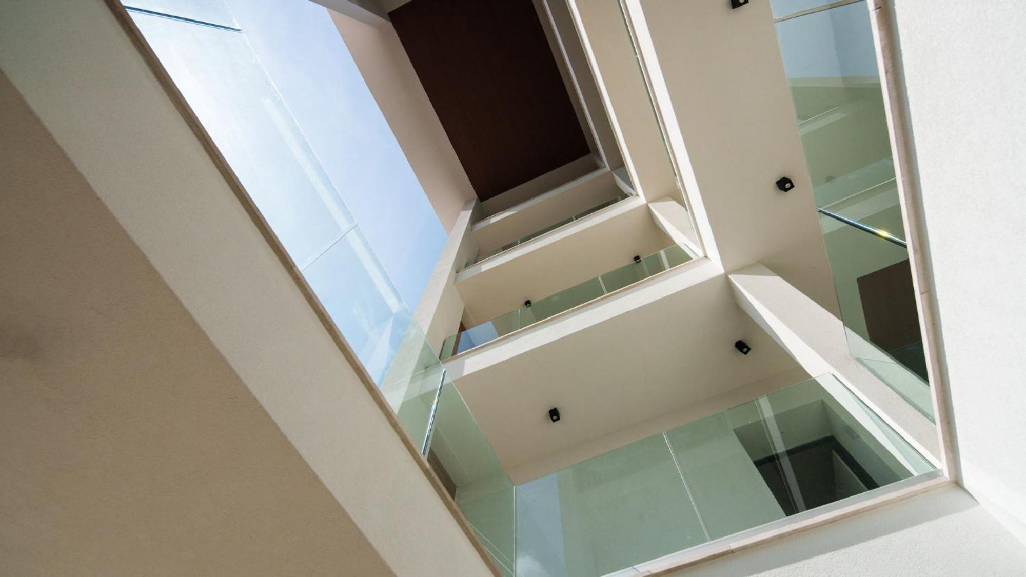 Welcomely - Seamphony Light Apartment
