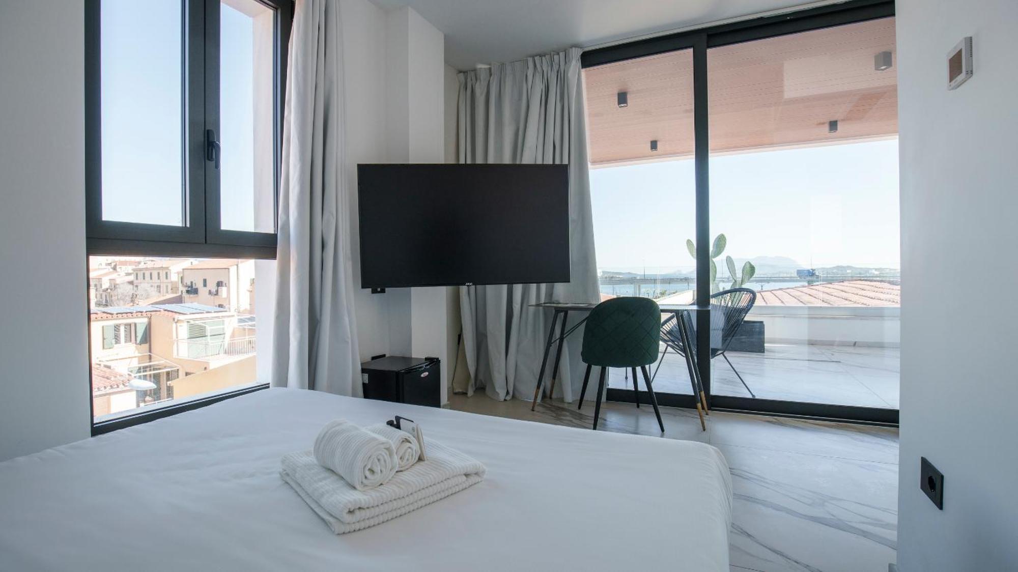 Welcomely - Seamphony Light Olbia